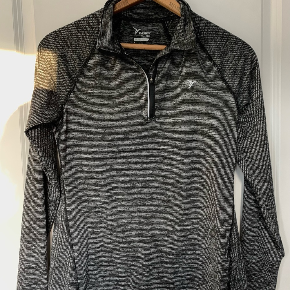Althlesure running jacket WITH THUMBHOLES